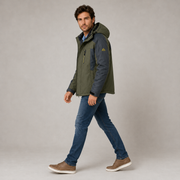 Outfit Chaqueta Seraphina Prestige + Camisa Elowen + Pantalón Élysée + Zapatillas Riviera Grace - vista lateral izquierda