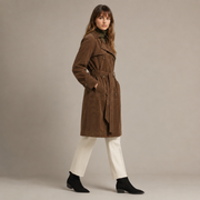 Trench de Ante + Botas Chelsea de Ante - vista lateral derecha