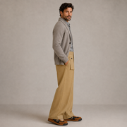 Outfit Chaqueta Aria Couture + Camisa Luxeva Aura + Pantalón Vittoria Elite + Zapatos Rosélle Mode - vista lateral derecha