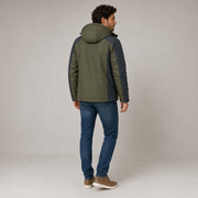 Outfit Chaqueta Seraphina Prestige + Camisa Elowen + Pantalón Élysée + Zapatillas Riviera Grace - vista trasera