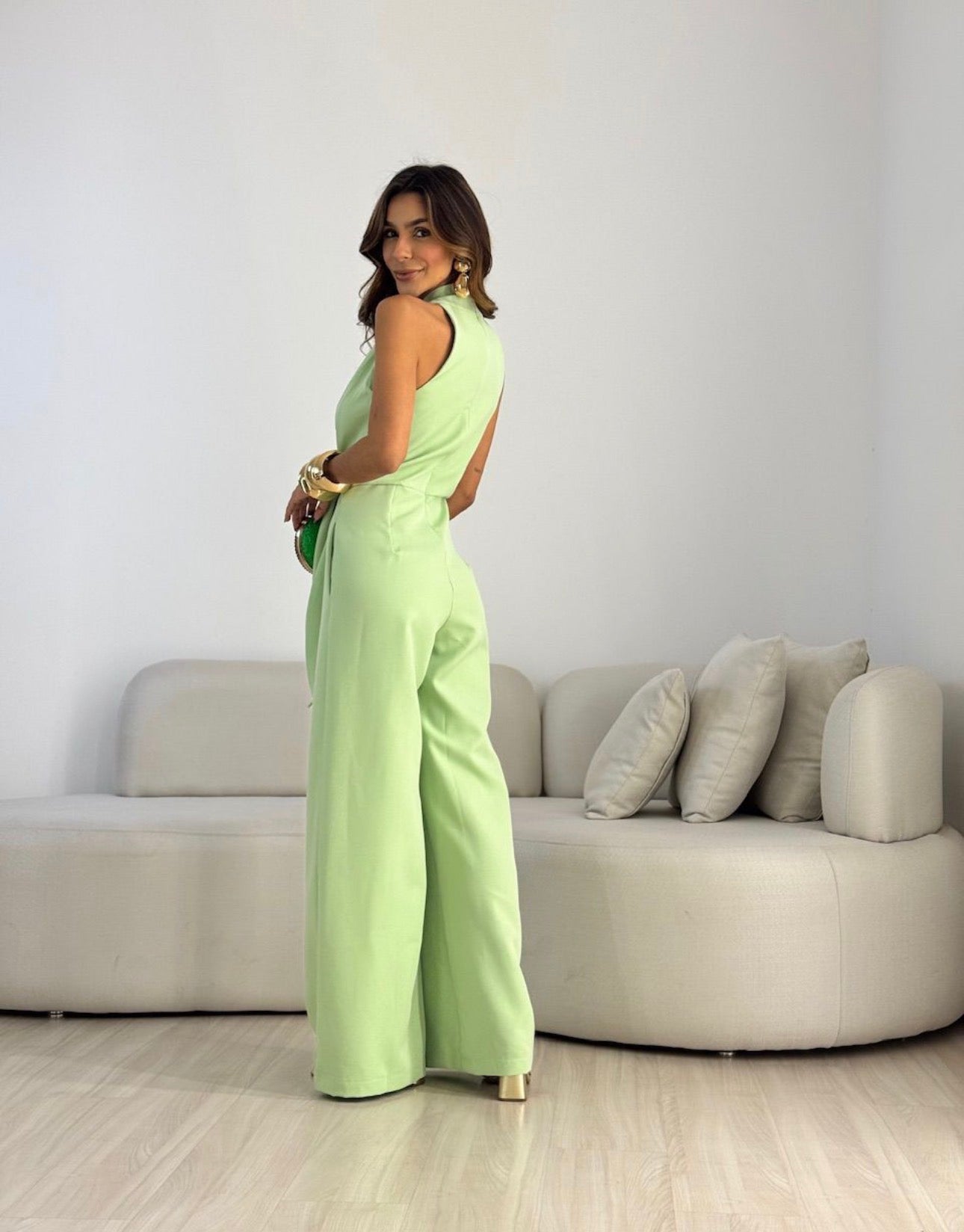 Mono Amara Essence, vista lateral | Moda Acosta