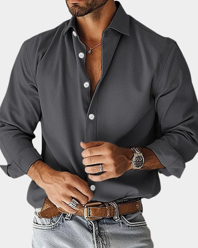 Luxeva Aura, camisa casual, detalle de tela | Moda Acosta