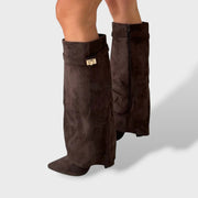 Botas Altas Mujer Clásicas de Ante Elegantes, botas de moda, acabado y textura | Moda Acosta