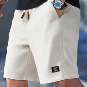 Riviera Luxe- pantalon corto, pantalón de moda, primer plano | Moda Acosta