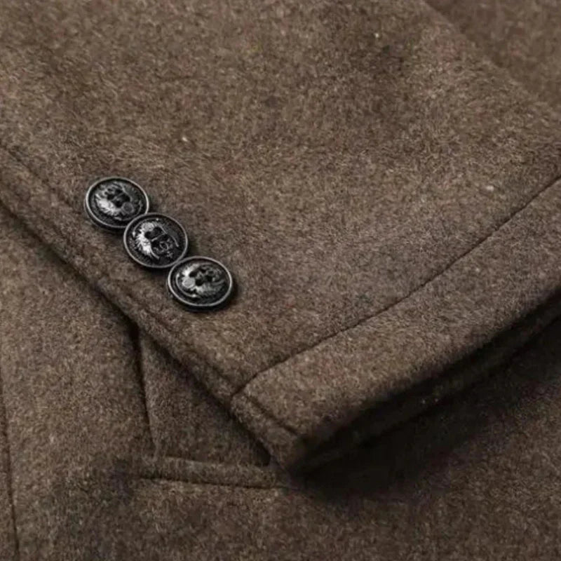 Marbella Studio, abrigo de invierno, combinación de outfit | Moda Acosta