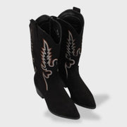 Sofía | Botas cowboy de mujer con bordado y tacón bajo, Tacones, acabado y textura | Moda Acosta