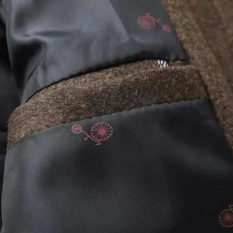 Marbella Studio, abrigo de invierno, primer plano | Moda Acosta