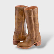 Botas Altas Elegantes con Suela Estructurada, botas de moda, detalle de tela | Moda Acosta