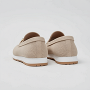 Luna Air Loafers-sneakers estilo mocasines, mocasines de cuero, primer plano | Moda Acosta