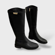 Botas Altas Retro con Cinturón – Tacón Grueso y Efecto Estilizador, Tacones, vista frontal | Moda Acosta