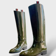 Botas Largas de Charol con Tacón Bajo – Estilo Moderno y Cómodo, Tacones, detalle de tela | Moda Acosta