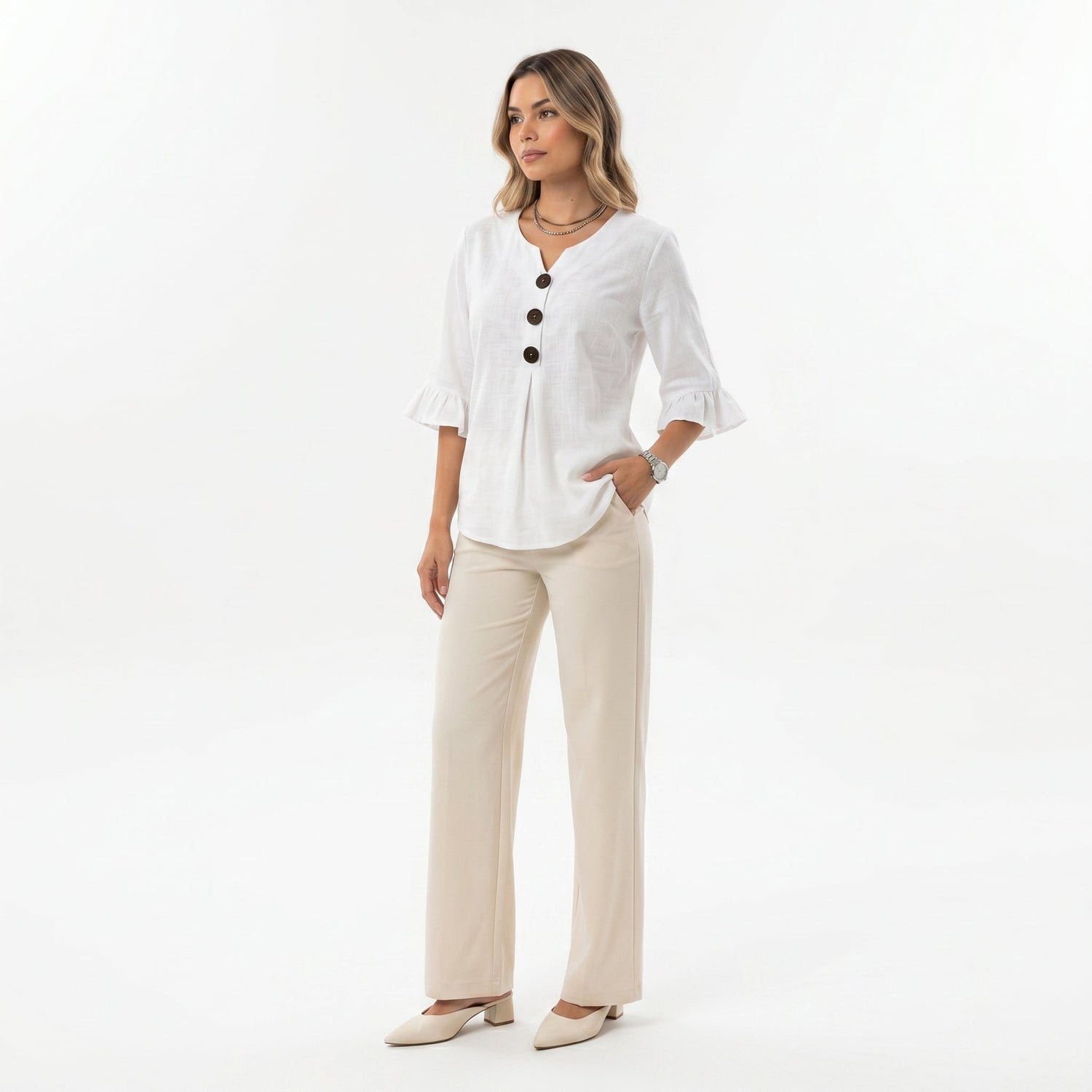 Blusa Sofía de algodón-lino lisa con botones de madera y volantes, blusa elegante, vista frontal | Moda Acosta