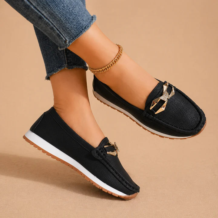 Rebbeca- Slim semi-mocasines, mocasines de cuero, detalle de tela | Moda Acosta