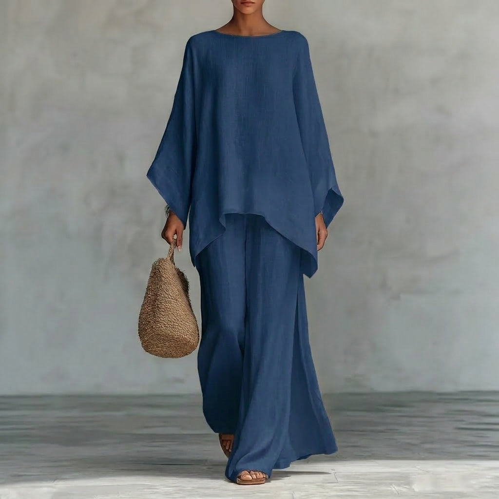 Celeste Soft Touch, conjunto de moda, primer plano | Moda Acosta