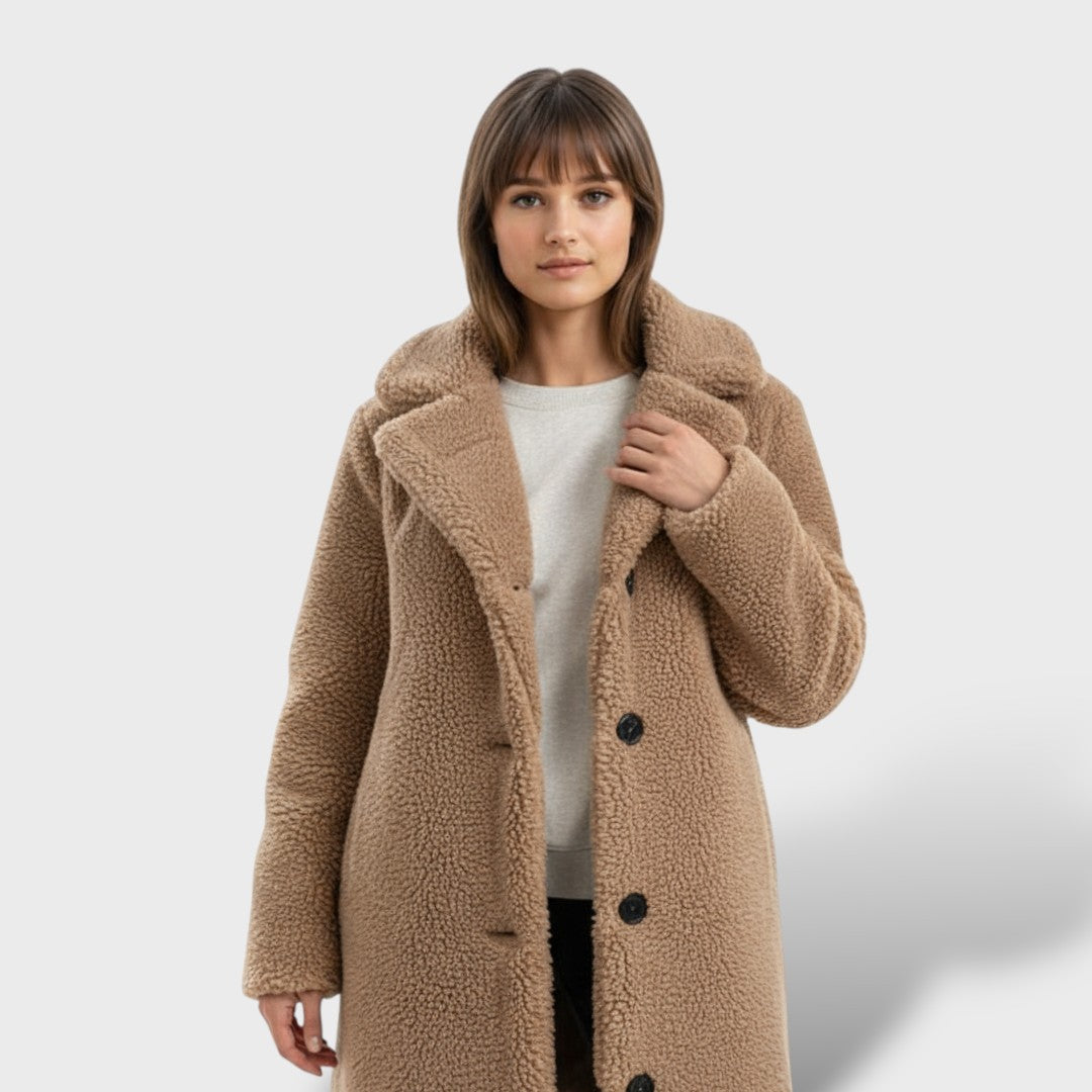 Abrigo Largo de Invierno Piel Sintética, abrigo de invierno, detalle de tela | Moda Acosta