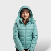 Chaqueta Acolchada Ligera de Plumas Mujer, abrigo de invierno, primer plano | Moda Acosta