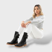 Botas de Media Caña con Cordones y Detalles de Tachuelas, botas de moda, color disponible | Moda Acosta