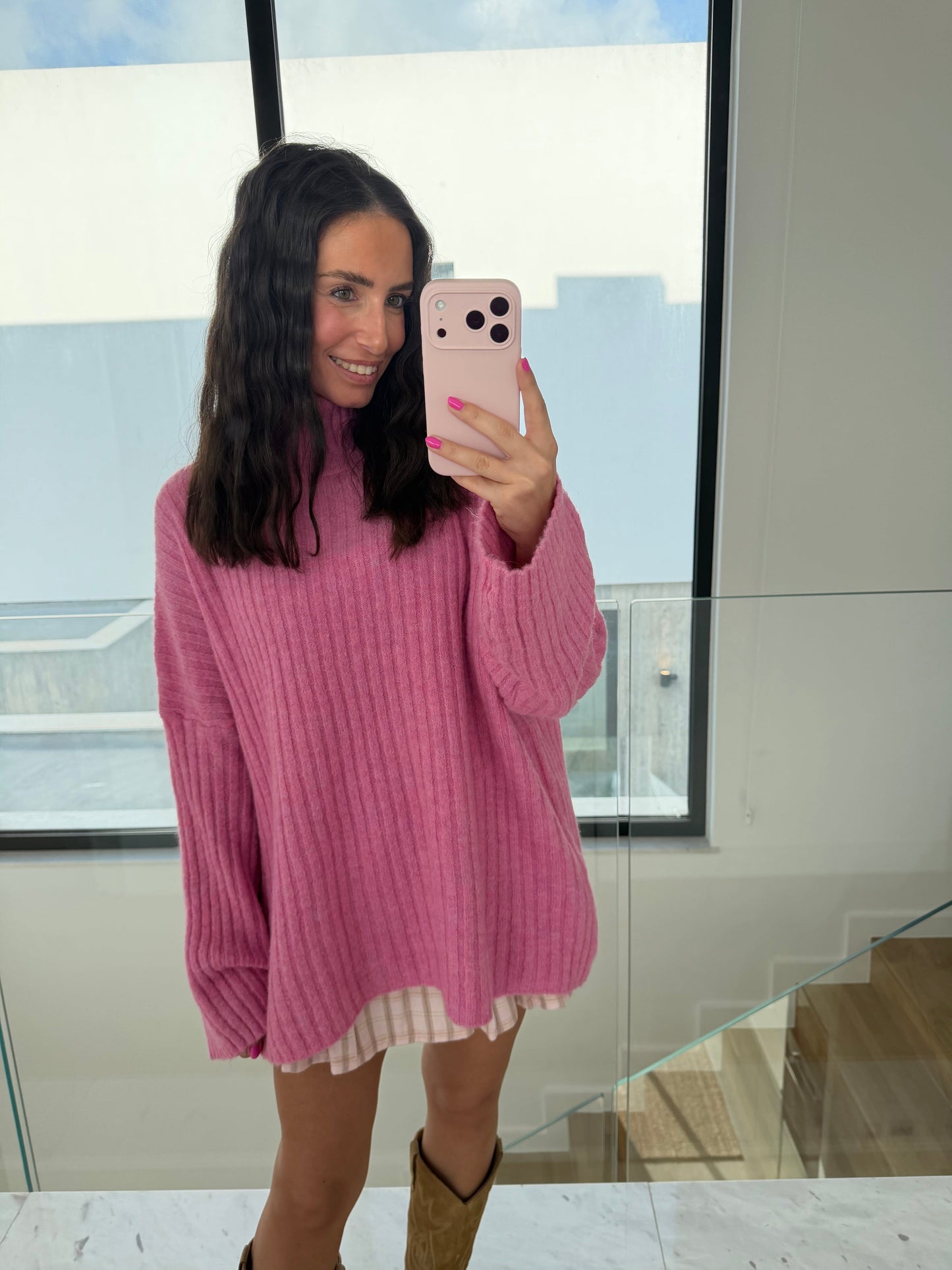 Gerippter Strickpullover in Rosa