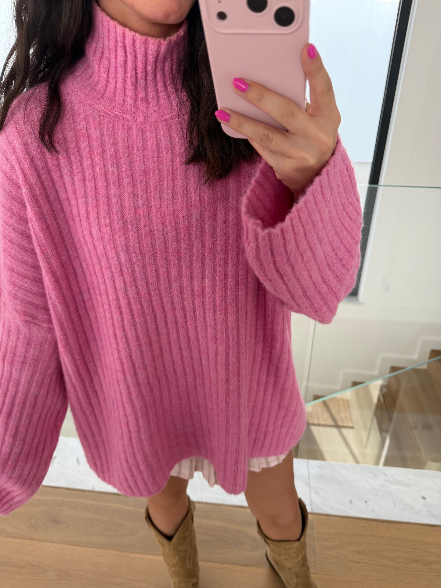 Gerippter Strickpullover in Rosa