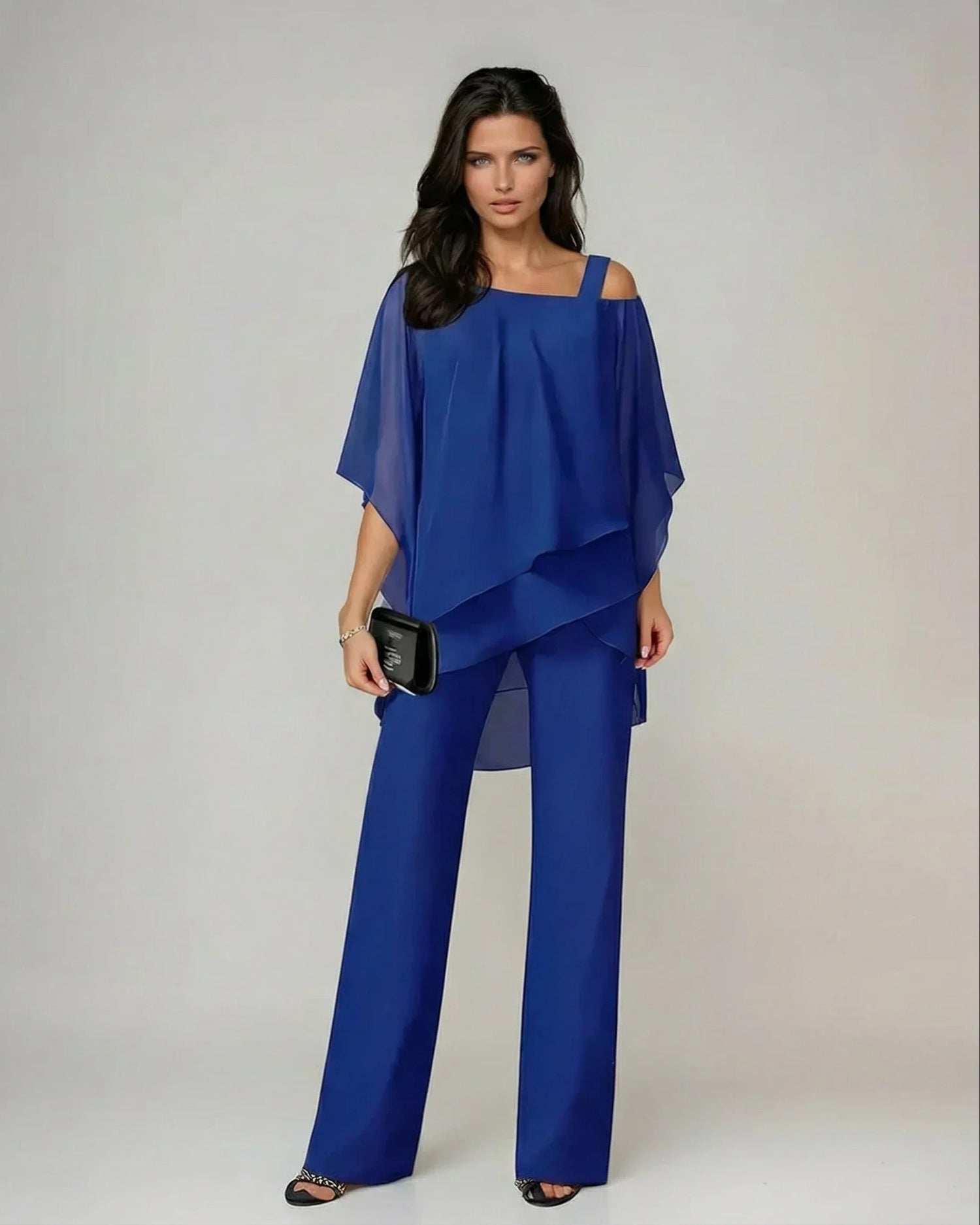 Valentina Aura, conjunto de moda, detalle de tela | Moda Acosta