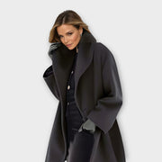 Martina | Abrigo de lana oversize para mujer, abrigo de invierno, vista trasera | Moda Acosta