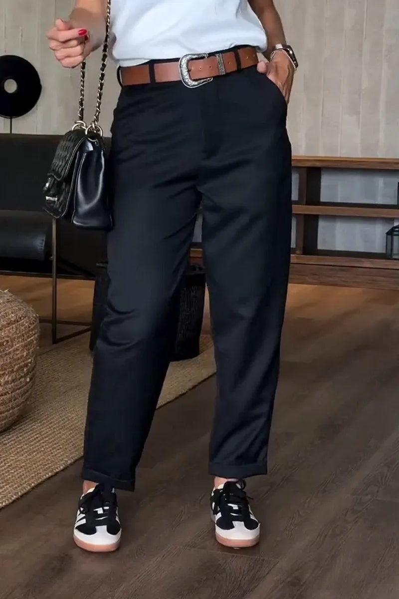 Velaria Silhouette, pantalón de moda, detalle de tela | Moda Acosta