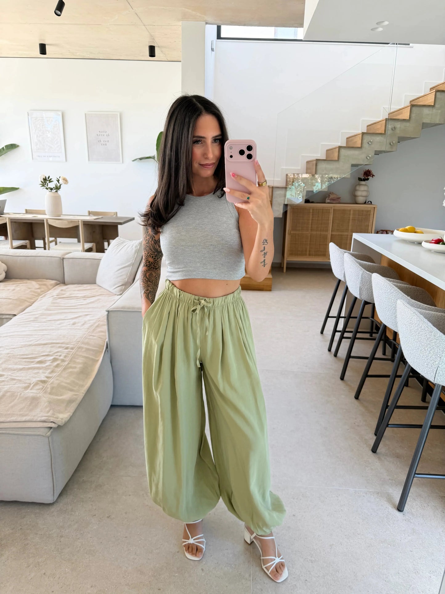 Lockere Hose – Salbei