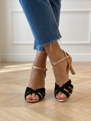 Danariah | Tacones (Venecia), color disponible | Moda Acosta