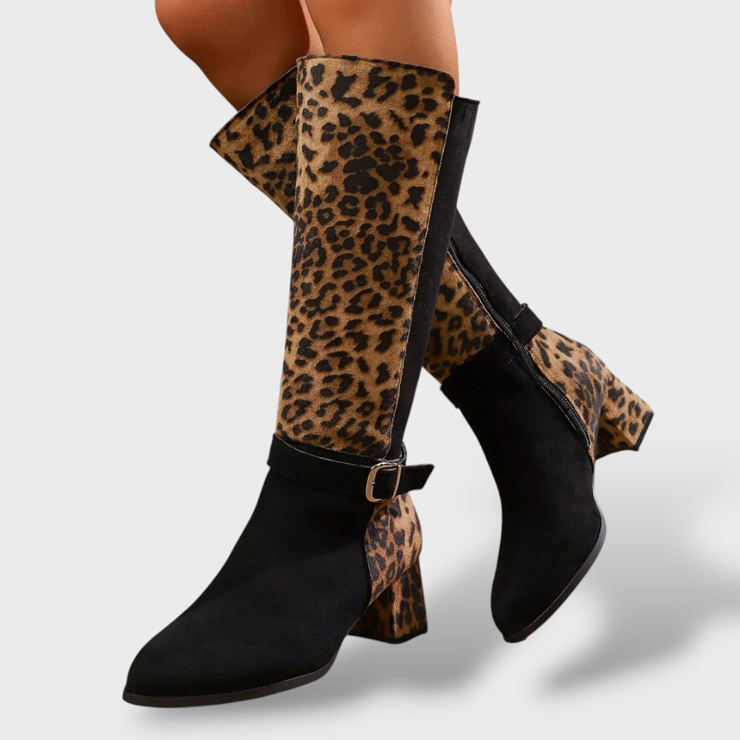 Botas Altas Leopardo Mujer, botas de moda, vista frontal | Moda Acosta
