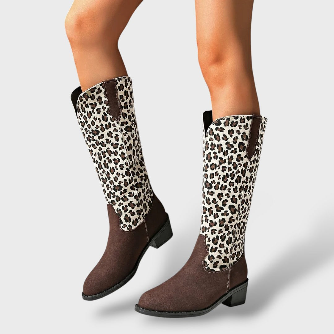 Botas Media Caña Mujer Leopardo Moda Casual, botas de moda, detalle de tela | Moda Acosta
