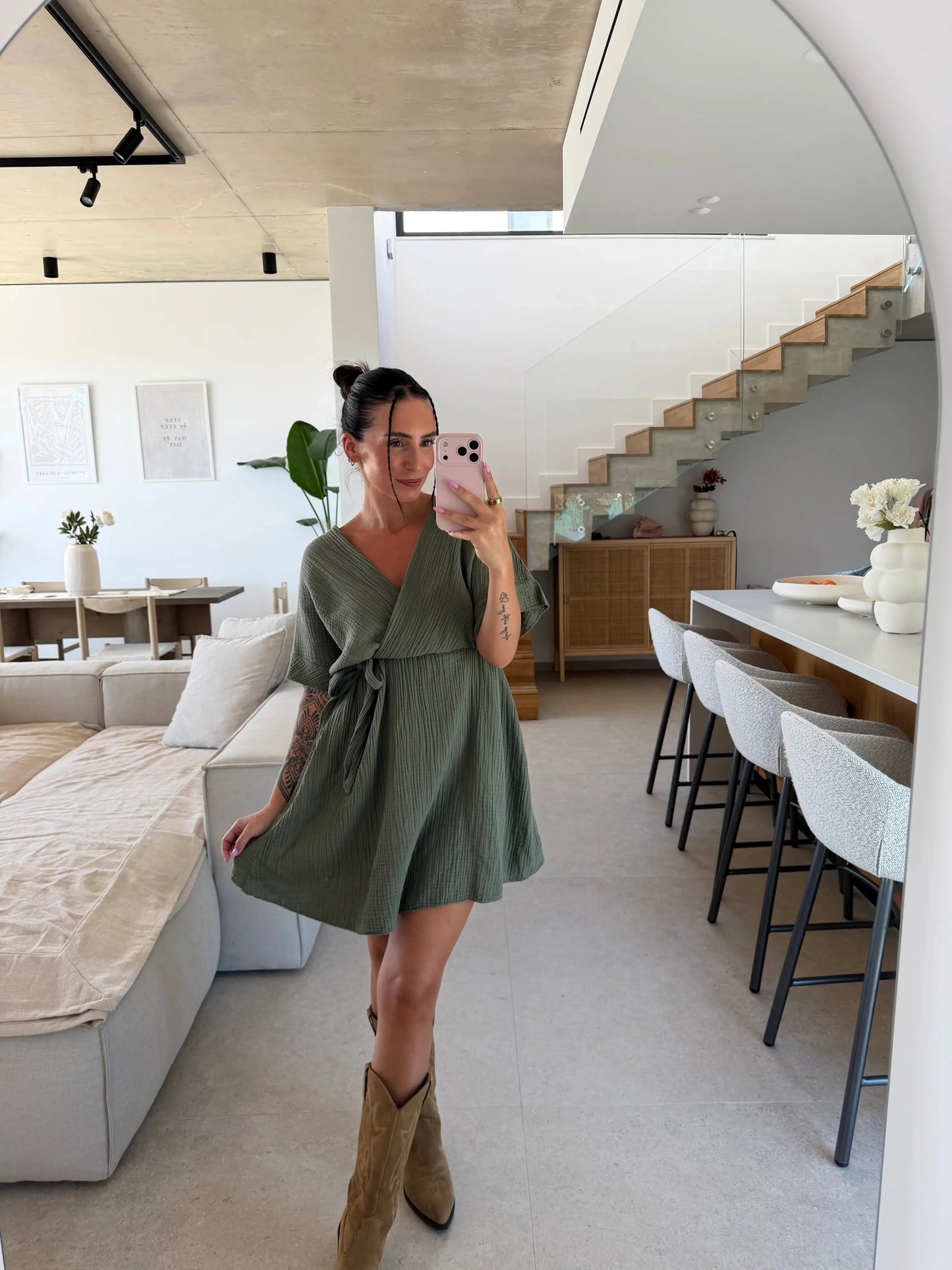 Musselin Kleid – Khaki
