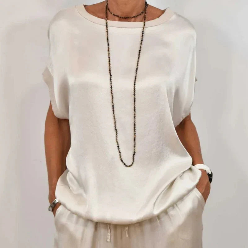 Riviera Silhouette, conjunto de moda, primer plano | Moda Acosta