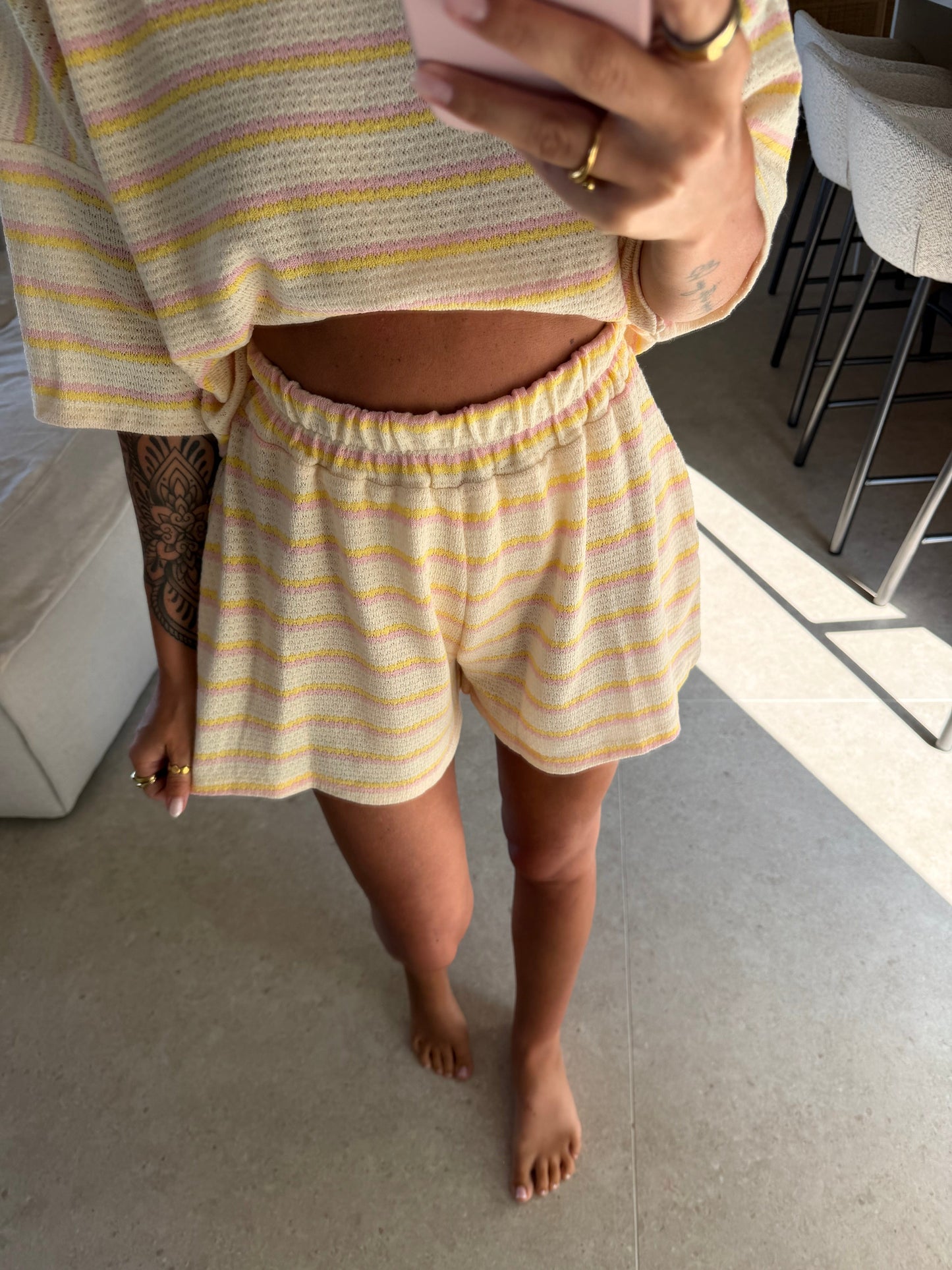 Streifen Shorts – Creme/Rosa/Gelb