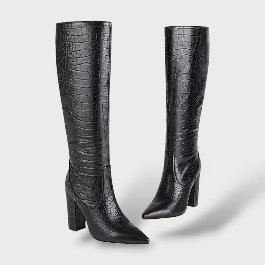 Botas Altas de Piel Sintética con Estampado Serpiente, botas de moda, vista frontal | Moda Acosta